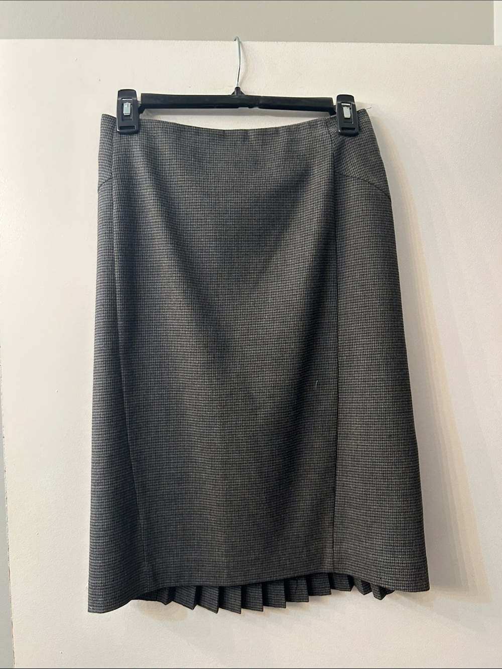 Express Charcoal Midi Pencil Skirt with Pleated Hem Detail